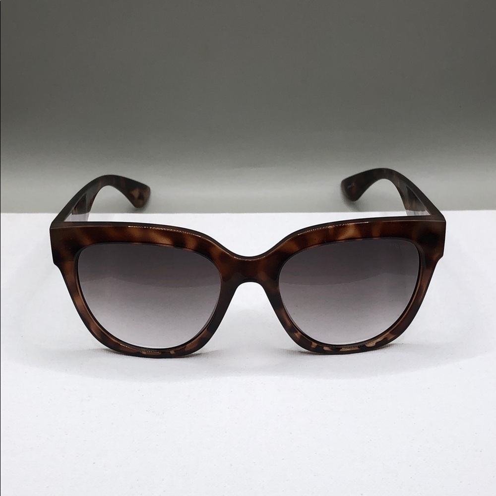 Freyrs Jane Cat Eye Sunglasses Semi Oversized Tortoise Trendy Gradient Lens.